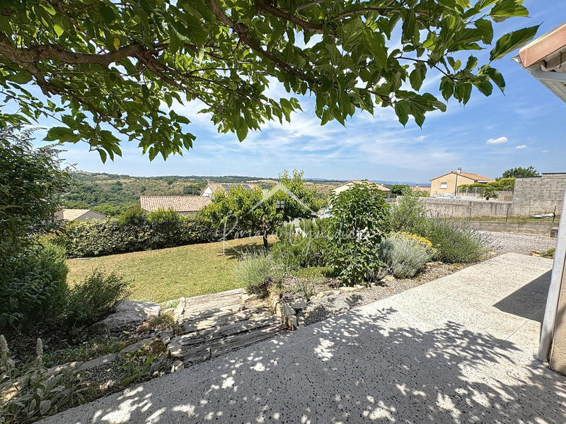 Maison - 137 m² - 7 pièces