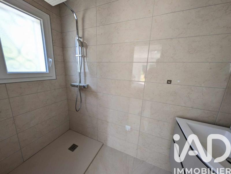 Maison - 147 m² - 5 pièces
