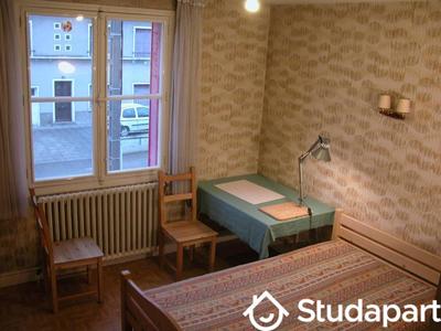 Chambre - 10 m² - 1 pièce