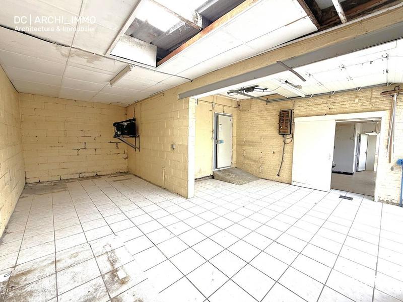 Bureau - 345 m² - 6 pièces