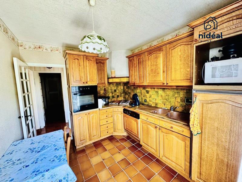 Maison - 91 m² - 5 pièces