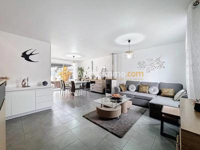 Maison - 87 m² - 4 pièces