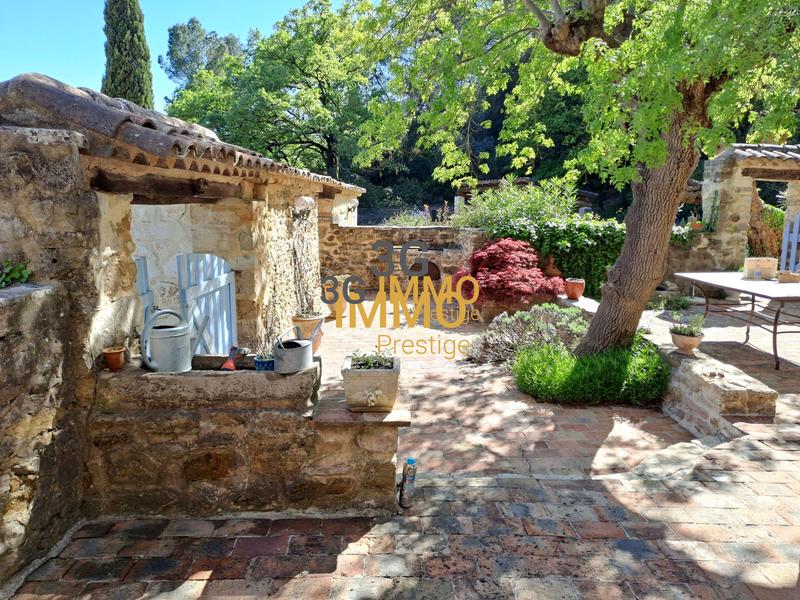 Maison en pierre - 165 m² - 5 pièces