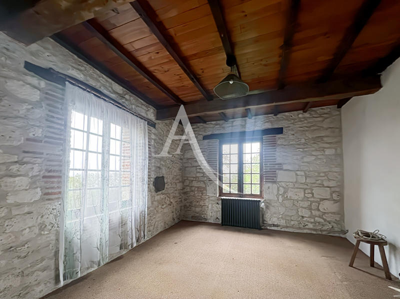 Maison - 186 m² - 5 pièces