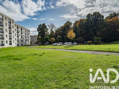 Appartement - 88 m² - 5 pièces