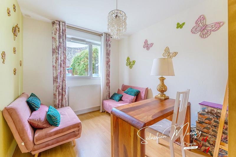 Appartement - 67 m² - 3 pièces