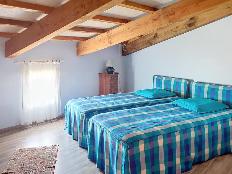 Maison - 200 m² - 5 pièces