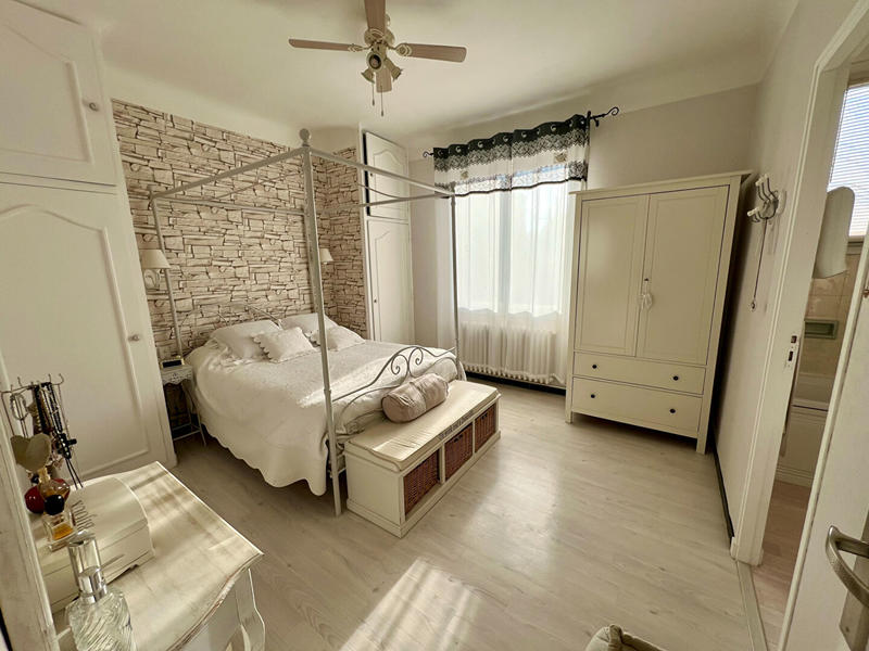 Maison - 140 m² - 8 pièces