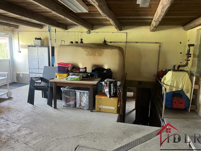 Propriété - 104 m² - 4 pièces