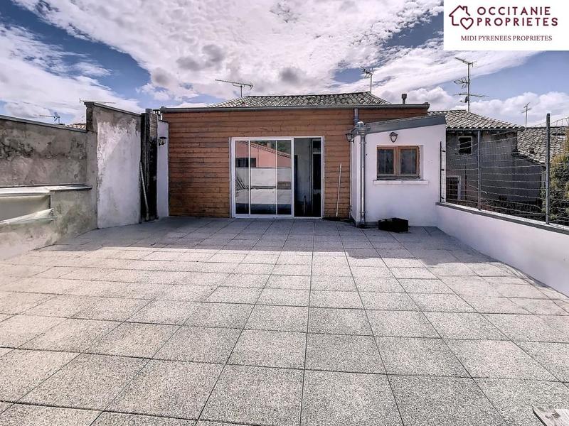 Appartement - 95 m² - 2 pièces