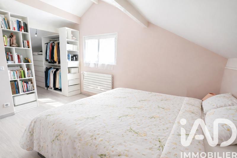 Maison - 204 m² - 8 pièces