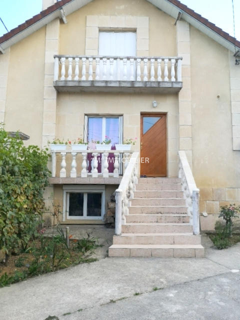 Maison - 160 m² - 5 pièces