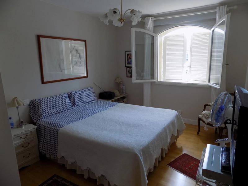 Villa - 195 m² - 6 pièces