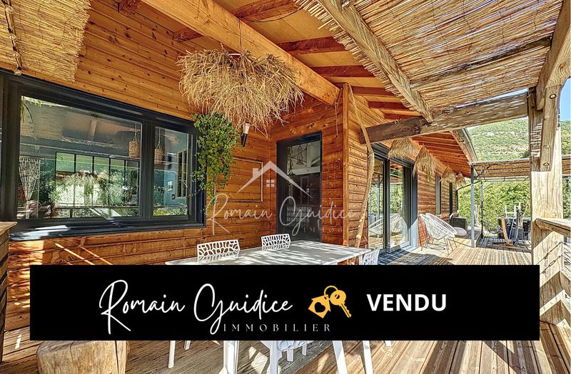 Maison - 115 m² - 5 pièces