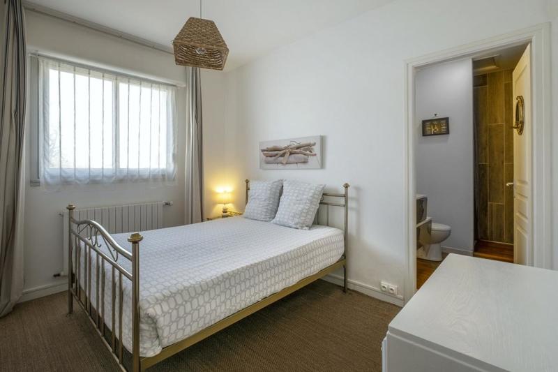 Maison - 296 m² - 7 pièces