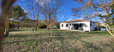 Maison - 102 m² - 4 pièces