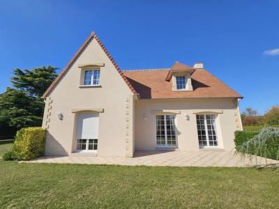 Maison - 121 m² - 5 pièces