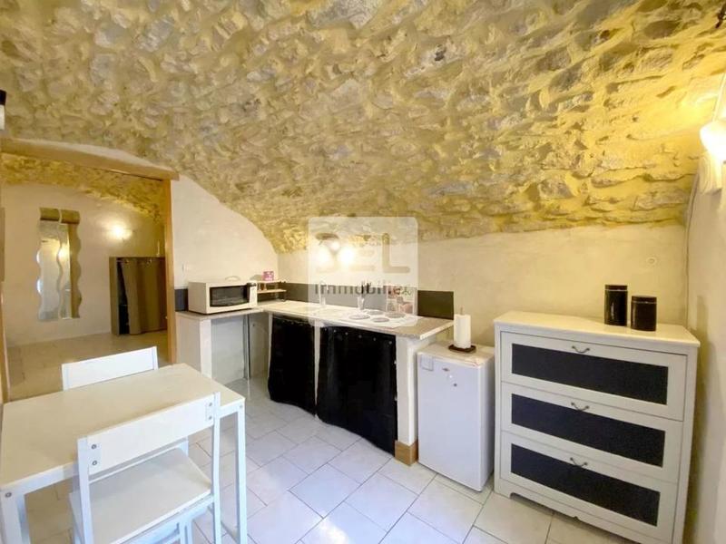 Studio - 18 m² - 1 pièce