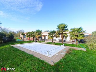 Maison - 148 m² - 7 pièces