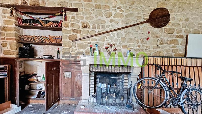 Maison - 236 m² - 10 pièces