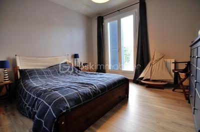 Pavillon - 80 m² - 4 pièces