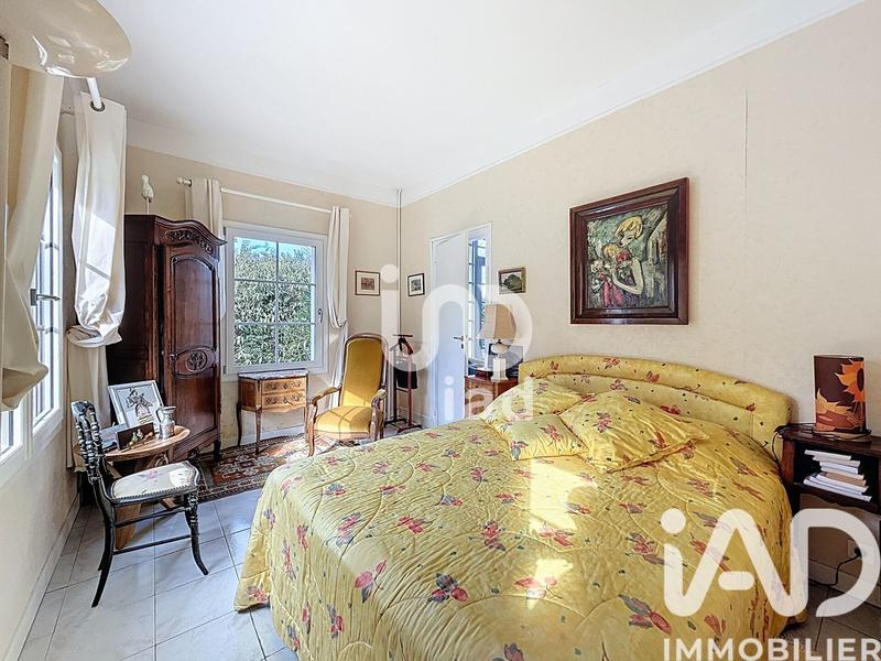 Maison - 320 m² - 10 pièces