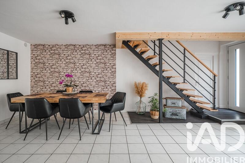 Maison de ville - 161 m² - 7 pièces