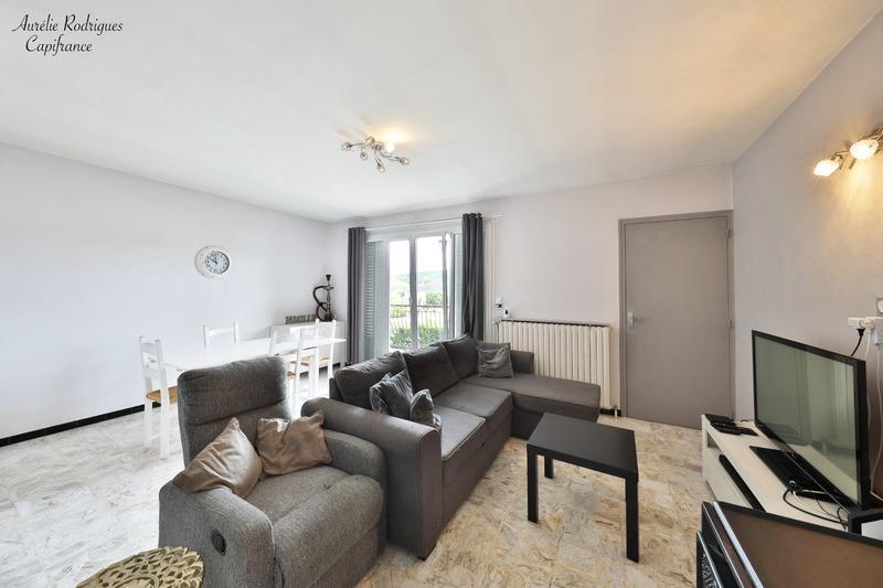 Maison - 175 m² - 8 pièces