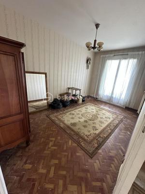 Maison - 185 m² - 6 pièces