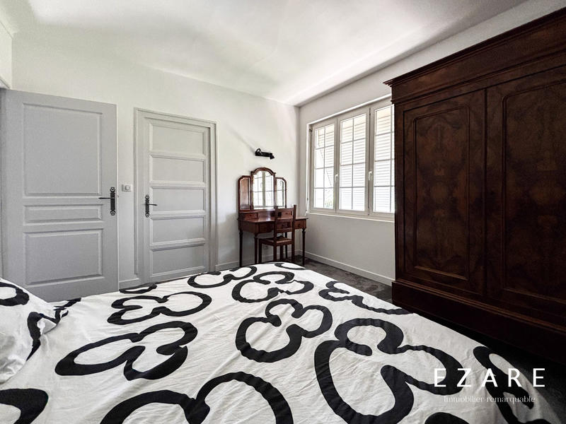 Maison - 191 m² - 7 pièces