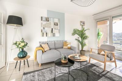 Appartement - 86 m² - 4 pièces