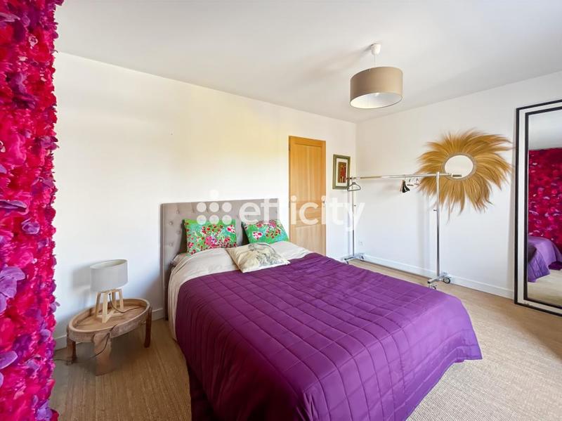 Maison - 192 m² - 7 pièces