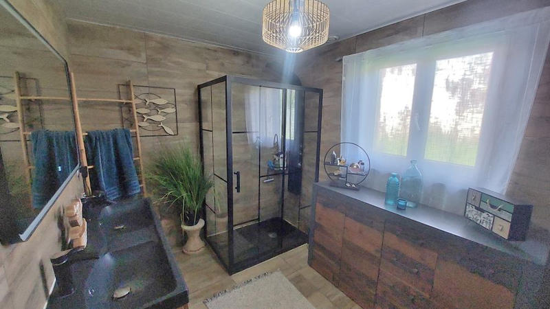 Maison - 145 m² - 8 pièces