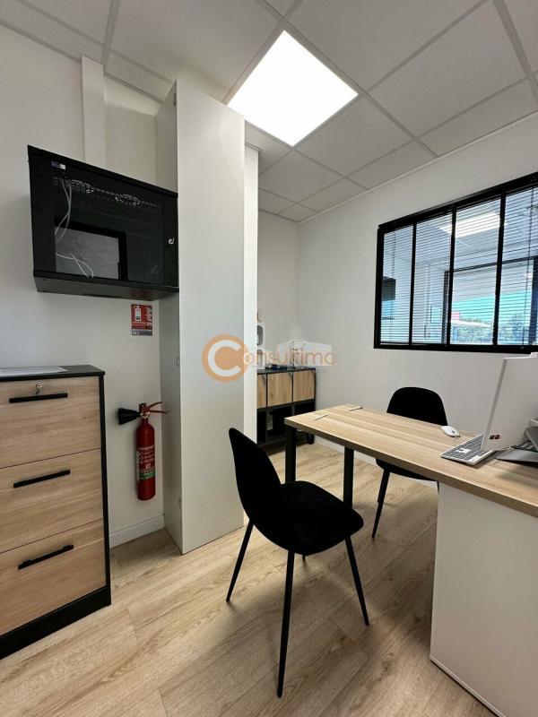 Bureau - 113 m²