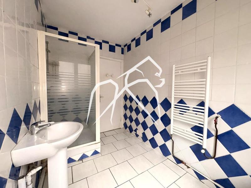 Appartement ancien - 69 m² - 3 pièces