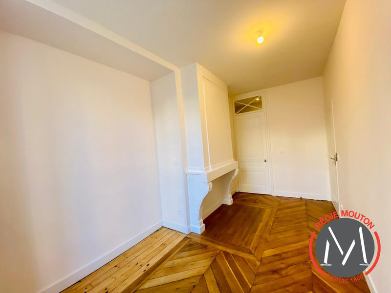 Appartement - 70 m² - 2 pièces