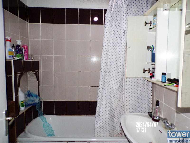 Appartement - 70 m² - 3 pièces