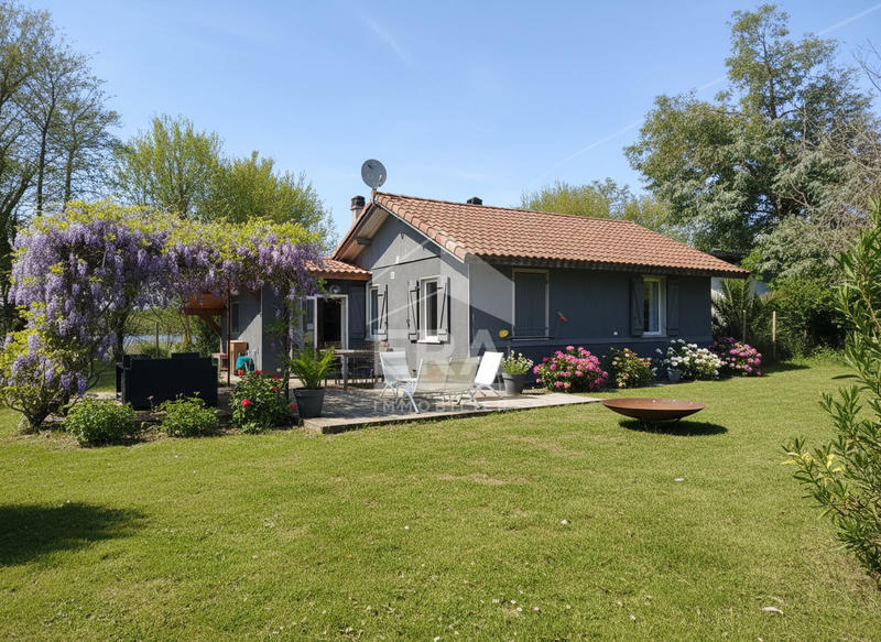 Maison - 80 m² - 3 pièces