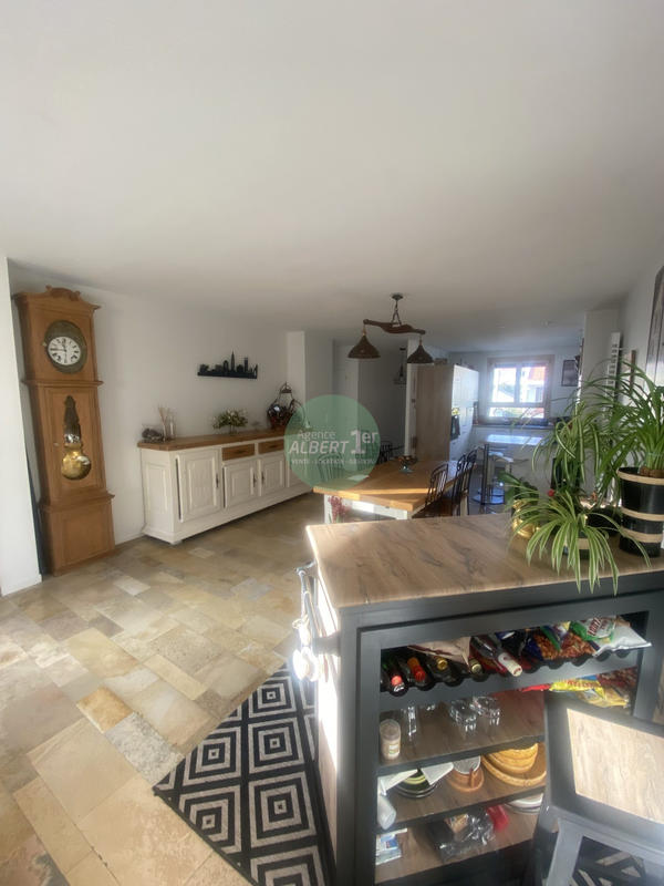 Maison - 120 m² - 5 pièces