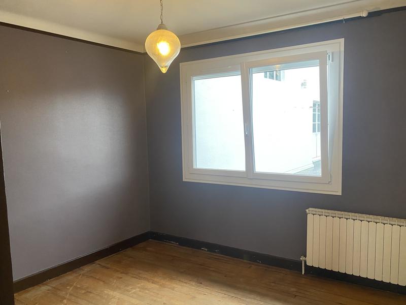 Immeuble - 155 m² - 14 pièces