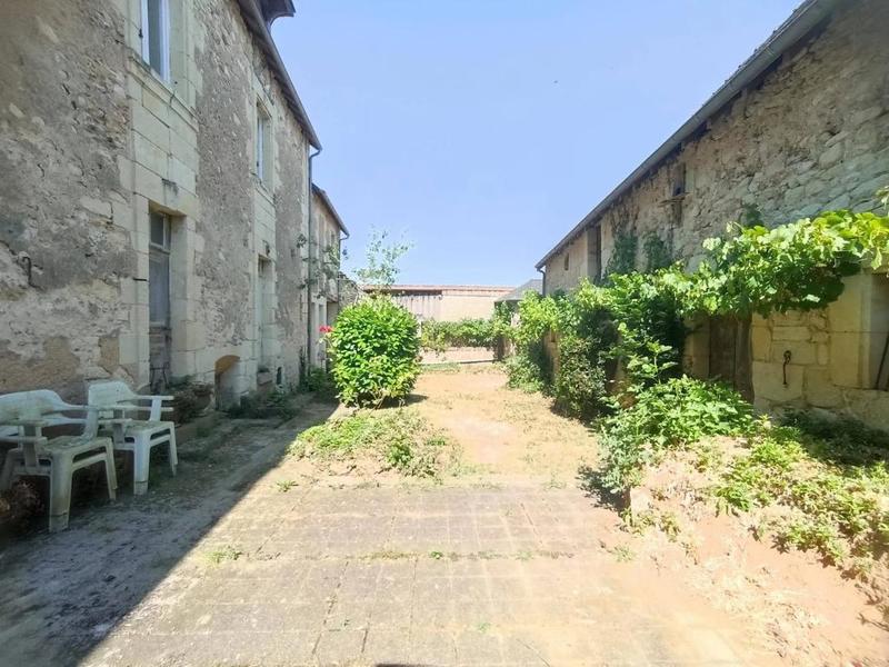 Maison - 184 m² - 9 pièces