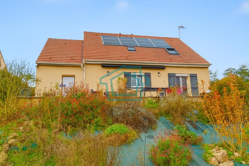 Maison - 122 m² - 6 pièces