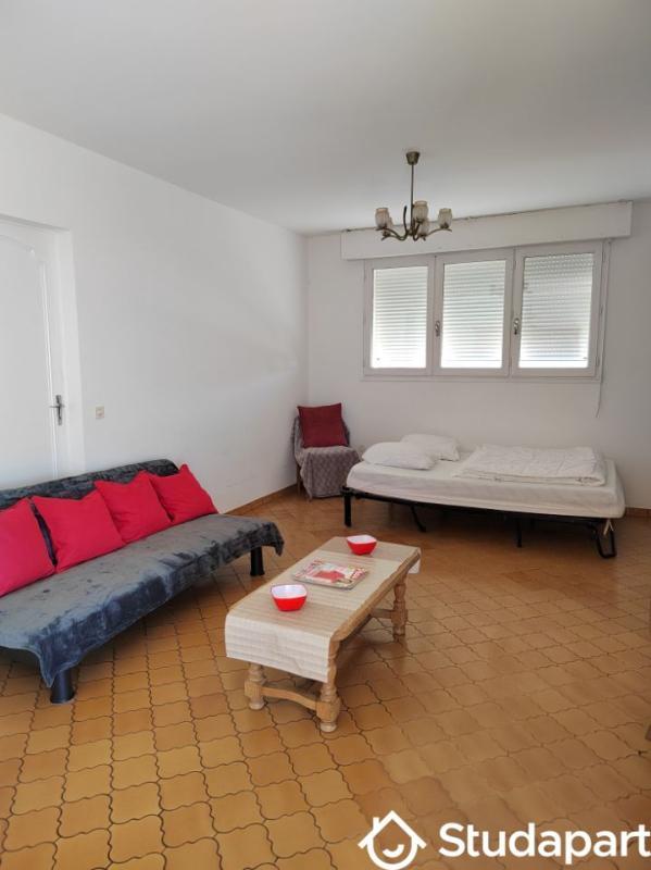 Appartement - 70 m² - 2 pièces