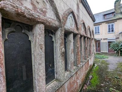 Maison - 200 m² - 7 pièces