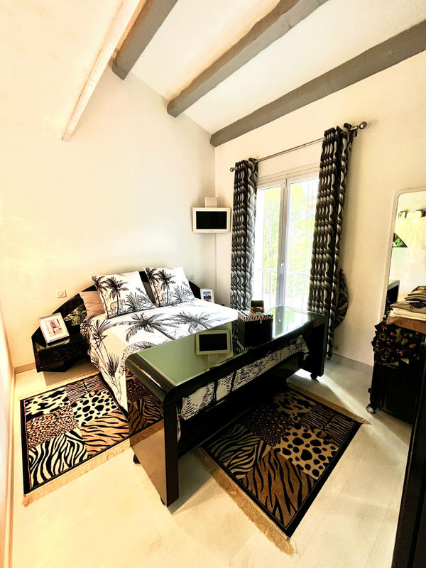 Villa - 150 m² - 4 pièces