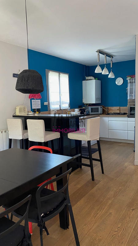 Villa - 90 m² - 4 pièces