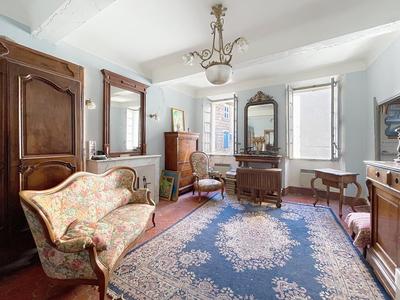 Maison - 105 m² - 8 pièces