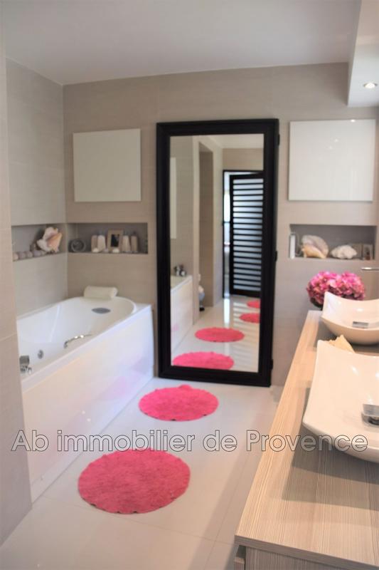 Maison de village - 288 m² - 6 pièces