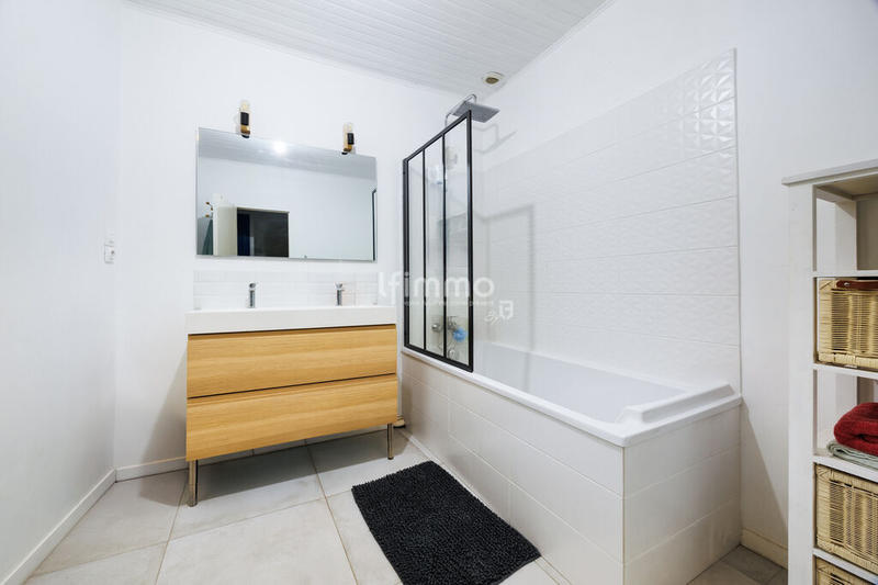 Maison de village - 120 m² - 4 pièces