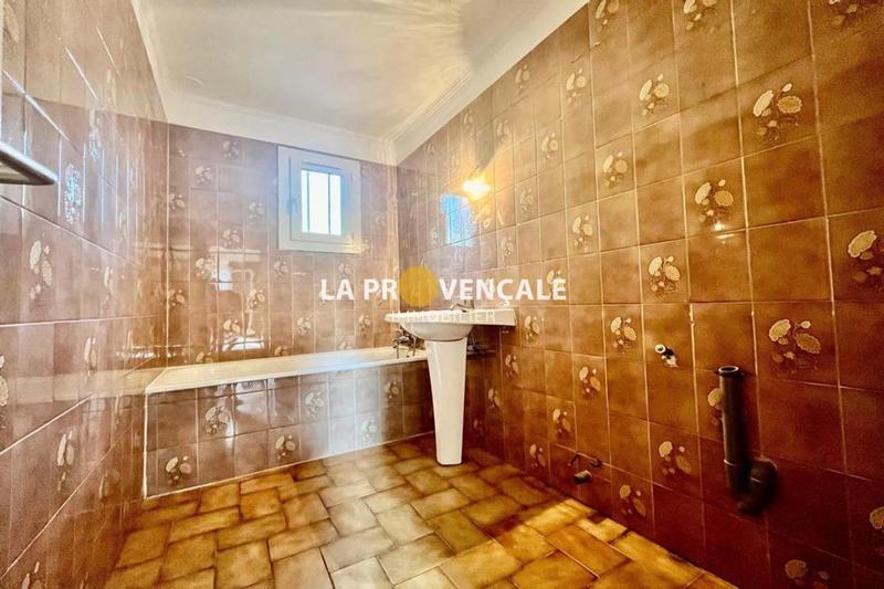 Appartement - 79 m² - 4 pièces